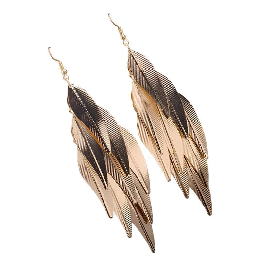 Eye-catching Leaf Drop Long Earrings