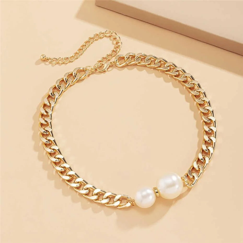 Round Pearl Pendant Necklace